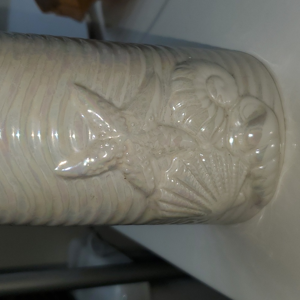 Mother of Pearl Halographic Ceramic Beach Seashell Pump Lotion/Soap Dispenser
